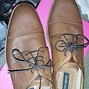 Steve Madden Tan/Brown Leather Cap-Toe Derby Lace-Ups
